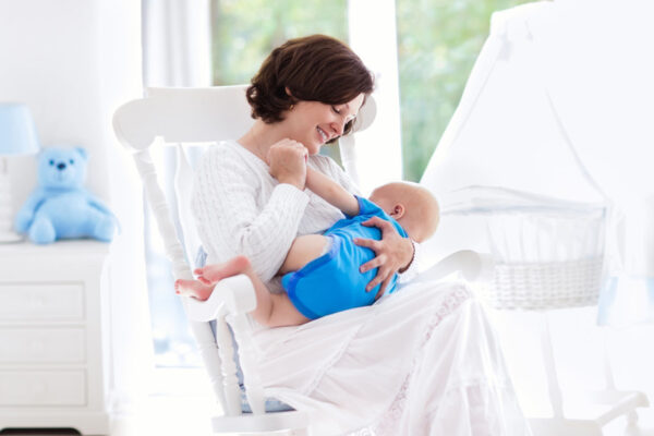 Seven Quick Tips For Nursing Moms